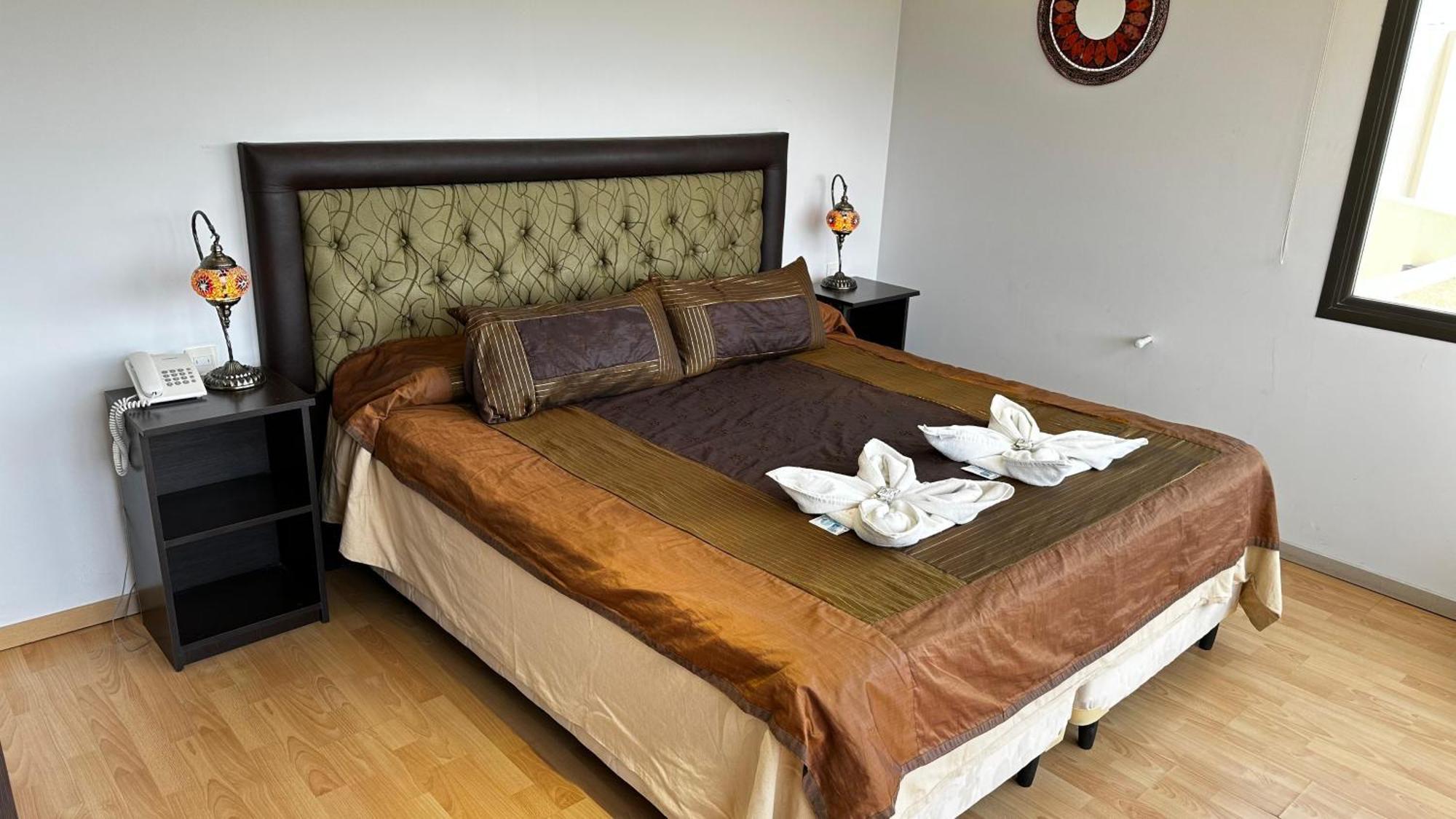 Hotel Complejo Riro Namaste à San Antonio de Arredondo Extérieur photo